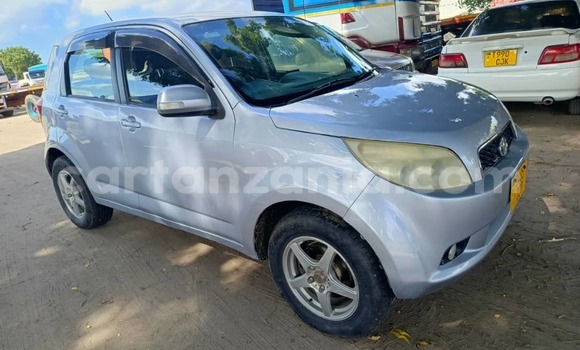 Buy Used Toyota Rush Silver Car in Dar es Salaam in Dar es Salaam Buy Used Toyota Rush Silver Car in Dar es Salaam in Dar es Salaam