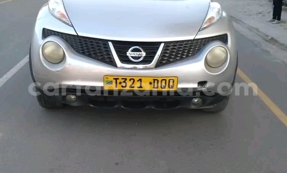 Buy Used Nissan Juke Silver Car in Dar es Salaam in Dar es Salaam Buy Used Nissan Juke Silver Car in Dar es Salaam in Dar es Salaam