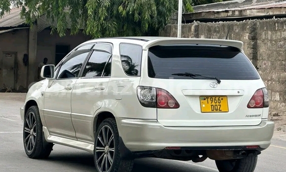 Buy Used Toyota Harrier White Car in Dar es Salaam in Dar es Salaam Buy Used Toyota Harrier White Car in Dar es Salaam in Dar es Salaam