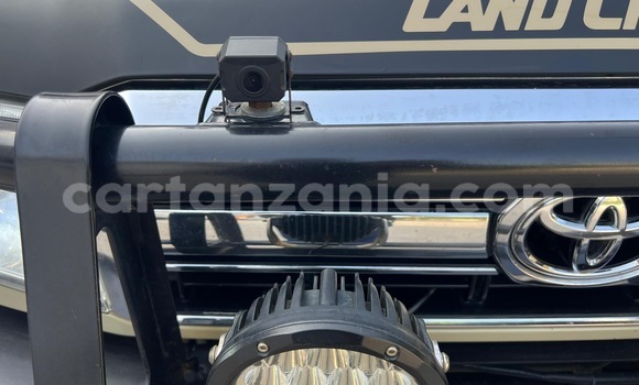 Buy Used Toyota Land Cruiser Beige Car in Dar es Salaam in Dar es Salaam Buy Used Toyota Land Cruiser Beige Car in Dar es Salaam in Dar es Salaam
