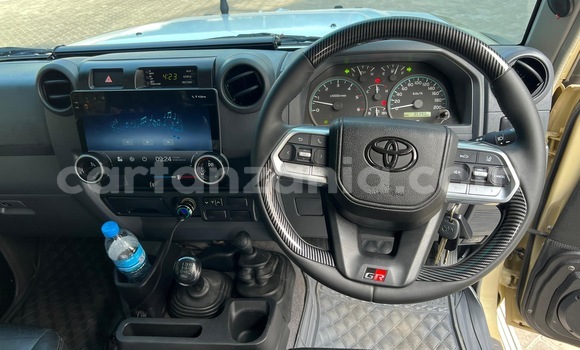 Buy Used Toyota Land Cruiser Beige Car in Dar es Salaam in Dar es Salaam Buy Used Toyota Land Cruiser Beige Car in Dar es Salaam in Dar es Salaam
