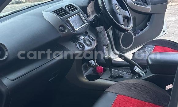 Buy Used Toyota RAV4 White Car in Dar es Salaam in Dar es Salaam Buy Used Toyota RAV4 White Car in Dar es Salaam in Dar es Salaam