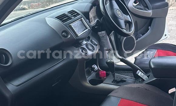 Buy Used Toyota RAV4 White Car in Dar es Salaam in Dar es Salaam Buy Used Toyota RAV4 White Car in Dar es Salaam in Dar es Salaam