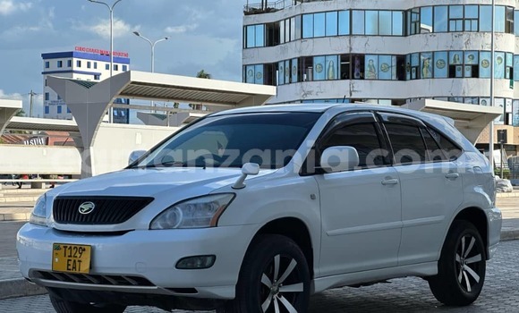 Nunua Ilio tumika Toyota Harrier Nyeupe Gari ndani ya Ilala nchini Dar es Salaam Nunua Ilio tumika Toyota Harrier Nyeupe Gari ndani ya Ilala nchini Dar es Salaam