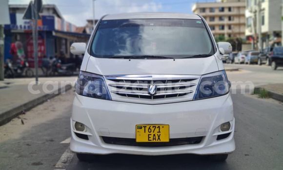 Buy Used Toyota Alphard White Car in Dar es Salaam in Dar es Salaam