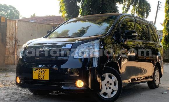 Buy Used Toyota Noah Black Car in Dar es Salaam in Dar es Salaam