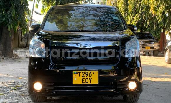 Buy Used Toyota Noah Black Car in Dar es Salaam in Dar es Salaam