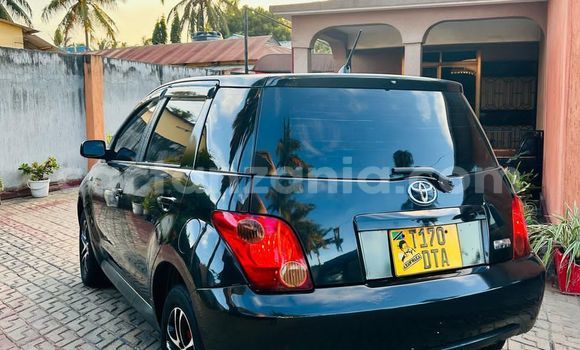 Buy Used Toyota IST Blue Car in Dar es Salaam in Dar es Salaam Buy Used Toyota IST Blue Car in Dar es Salaam in Dar es Salaam