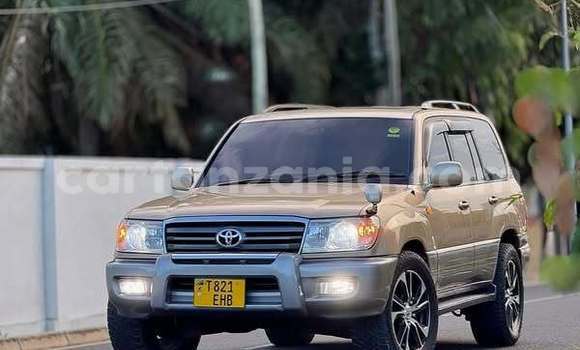 Nunua Ilio tumika Toyota Land Cruiser Nyingine Gari ndani ya Dar es Salaam nchini Dar es Salaam