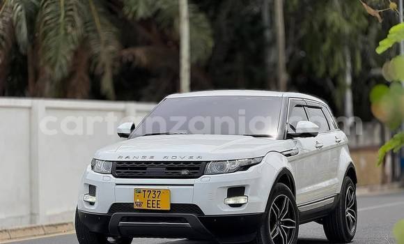 Buy Used Range Rover Evoque White Car in Dar es Salaam in Dar es Salaam Buy Used Range Rover Evoque White Car in Dar es Salaam in Dar es Salaam