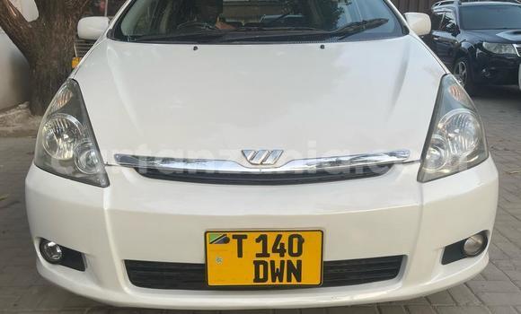 Buy Used Toyota Wish White Car in Dar es Salaam in Dar es Salaam