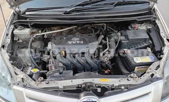 Buy Used Toyota Spacio Silver Car in Dar es Salaam in Dar es Salaam Buy Used Toyota Spacio Silver Car in Dar es Salaam in Dar es Salaam