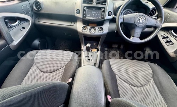 Buy Used Toyota RAV4 White Car in Dar es Salaam in Dar es Salaam Buy Used Toyota RAV4 White Car in Dar es Salaam in Dar es Salaam