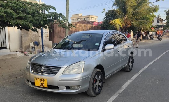 Nunua Ilio tumika Toyota Premio Fedha Gari ndani ya Dar es Salaam nchini Dar es Salaam