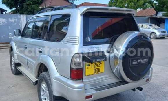 Nunua Ilio tumika Toyota Prado Nyingine Gari ndani ya Dar es Salaam nchini Dar es Salaam Nunua Ilio tumika Toyota Prado Nyingine Gari ndani ya Dar es Salaam nchini Dar es Salaam