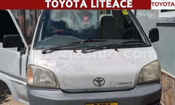 Buy Used Toyota LiteAce Other Car in Dar es Salaam in Dar es Salaam