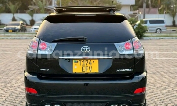 Buy Used Toyota Harrier Black Car in Bagamoyo in Pwani