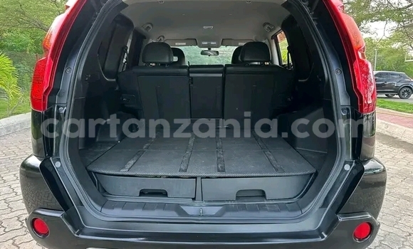 Nunua Ilio tumika Nissan X–Trail Nyeusi Gari ndani ya Biharamulo nchini Kagera