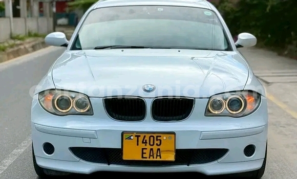 Nunua Ilio tumika BMW 1-Series Nyeupe Gari ndani ya Biharamulo nchini Kagera Nunua Ilio tumika BMW 1-Series Nyeupe Gari ndani ya Biharamulo nchini Kagera