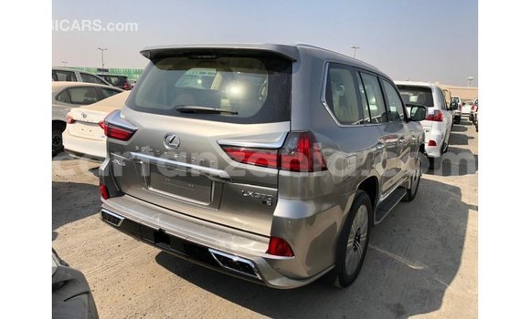 Nunua Imported Lexus LX Nyingine Gari ndani ya Import - Dubai nchini Arusha Nunua Imported Lexus LX Nyingine Gari ndani ya Import - Dubai nchini Arusha