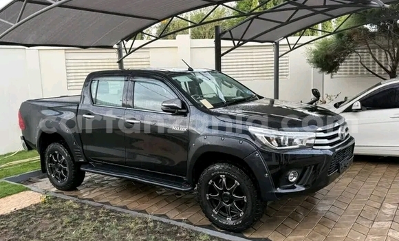Nunua Ilio tumika Toyota Hiluxe Revo Nyeusi Gari ndani ya Buhigwe nchini Kigoma Nunua Ilio tumika Toyota Hiluxe Revo Nyeusi Gari ndani ya Buhigwe nchini Kigoma
