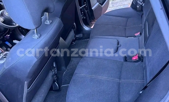 Nunua Ilio tumika Subaru Forester Nyeusi Gari ndani ya Bariadi nchini Simiyu Nunua Ilio tumika Subaru Forester Nyeusi Gari ndani ya Bariadi nchini Simiyu
