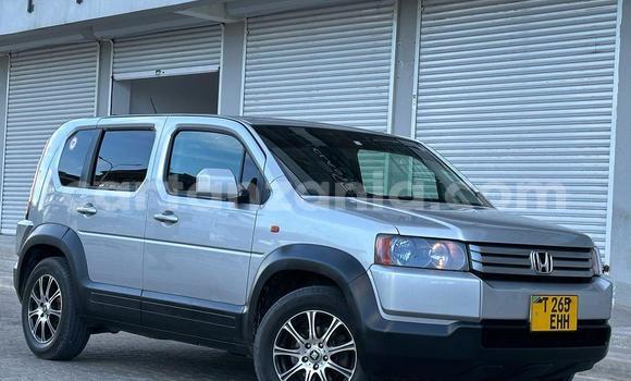 Buy Used Honda Crossroad Silver Car in Dar es Salaam in Dar es Salaam Buy Used Honda Crossroad Silver Car in Dar es Salaam in Dar es Salaam
