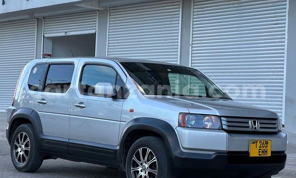 Buy Used Honda Crossroad Silver Car in Dar es Salaam in Dar es Salaam Buy Used Honda Crossroad Silver Car in Dar es Salaam in Dar es Salaam
