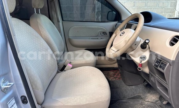 Buy Used Toyota Sienta Silver Car in Dar es Salaam in Dar es Salaam Buy Used Toyota Sienta Silver Car in Dar es Salaam in Dar es Salaam