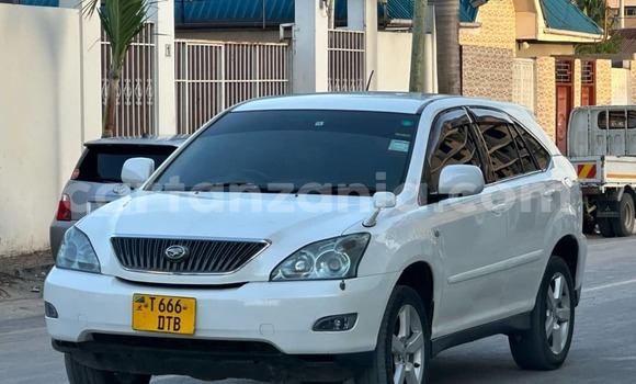 Buy Used Toyota Harrier White Car in Dar es Salaam in Dar es Salaam Buy Used Toyota Harrier White Car in Dar es Salaam in Dar es Salaam