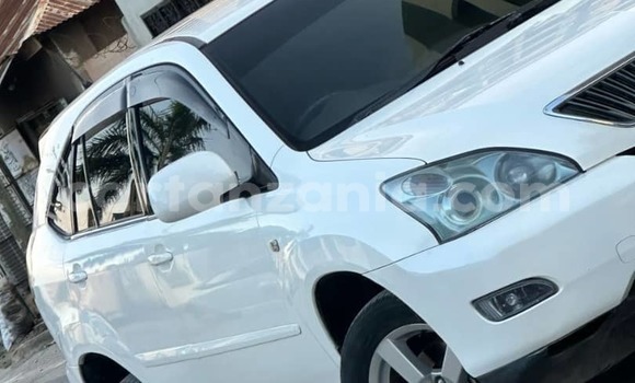 Buy Used Toyota Harrier White Car in Dar es Salaam in Dar es Salaam Buy Used Toyota Harrier White Car in Dar es Salaam in Dar es Salaam