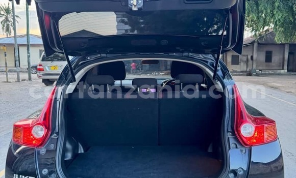 Nunua Ilio tumika Nissan Juke Nyeusi Gari ndani ya Dar es Salaam nchini Dar es Salaam Nunua Ilio tumika Nissan Juke Nyeusi Gari ndani ya Dar es Salaam nchini Dar es Salaam