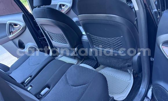 Nunua Ilio tumika Toyota Vanguard Nyeusi Gari ndani ya Dar es Salaam nchini Dar es Salaam Nunua Ilio tumika Toyota Vanguard Nyeusi Gari ndani ya Dar es Salaam nchini Dar es Salaam