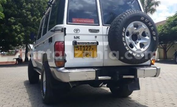 Buy Used Toyota Land Cruiser White Car in Dar es Salaam in Dar es Salaam Buy Used Toyota Land Cruiser White Car in Dar es Salaam in Dar es Salaam