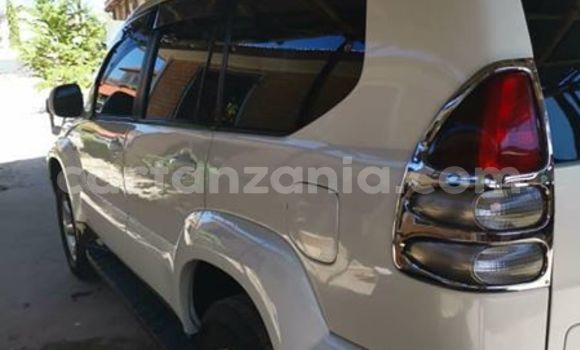 Buy Used Toyota Land Cruiser Prado White Car in Dar es Salaam in Dar es Salaam Buy Used Toyota Land Cruiser Prado White Car in Dar es Salaam in Dar es Salaam