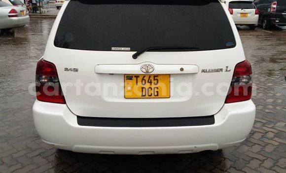 Buy Used Toyota Kluger White Car in Dar es Salaam in Dar es Salaam Buy Used Toyota Kluger White Car in Dar es Salaam in Dar es Salaam