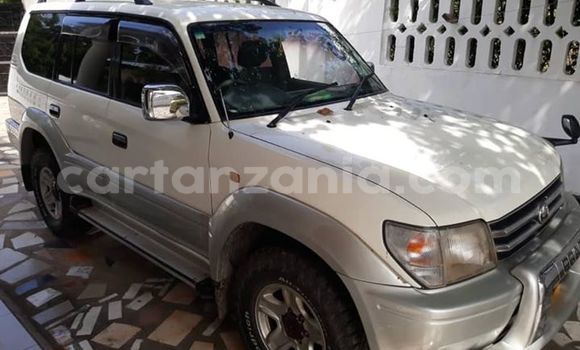 Buy Used Toyota Land Cruiser Prado White Car in Dar es Salaam in Dar es Salaam Buy Used Toyota Land Cruiser Prado White Car in Dar es Salaam in Dar es Salaam