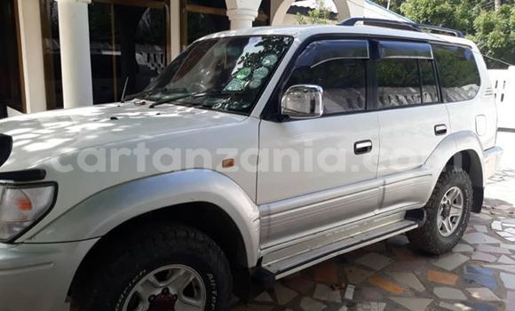 Buy Used Toyota Land Cruiser Prado White Car in Dar es Salaam in Dar es Salaam Buy Used Toyota Land Cruiser Prado White Car in Dar es Salaam in Dar es Salaam