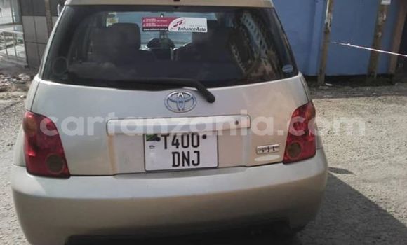 Buy Used Toyota IST Silver Car in Dar es Salaam in Dar es Salaam Buy Used Toyota IST Silver Car in Dar es Salaam in Dar es Salaam