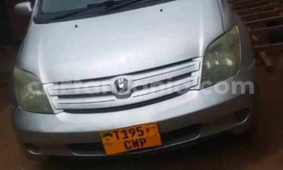 Buy Used Toyota IST Silver Car in Dar es Salaam in Dar es Salaam Buy Used Toyota IST Silver Car in Dar es Salaam in Dar es Salaam