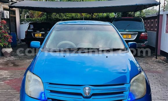 Buy Used Toyota IST Blue Car in Dar es Salaam in Dar es Salaam