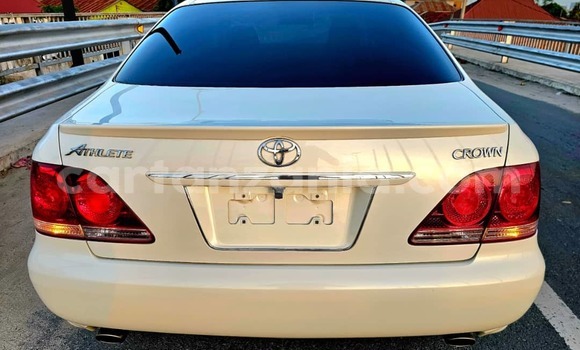 Buy Import Toyota Crown White Car in Dar es Salaam in Dar es Salaam Buy Import Toyota Crown White Car in Dar es Salaam in Dar es Salaam
