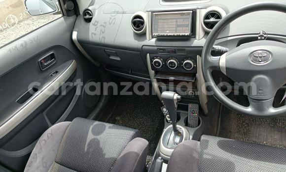 Buy Used Toyota IST Silver Car in Dar es Salaam in Dar es Salaam Buy Used Toyota IST Silver Car in Dar es Salaam in Dar es Salaam