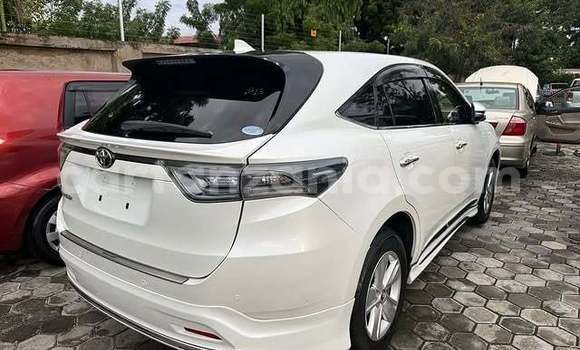 Buy Import Toyota Harrier White Car in Dar es Salaam in Dar es Salaam Buy Import Toyota Harrier White Car in Dar es Salaam in Dar es Salaam