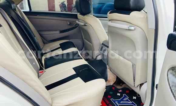 Buy Used Toyota Crown White Car in Dar es Salaam in Dar es Salaam Buy Used Toyota Crown White Car in Dar es Salaam in Dar es Salaam