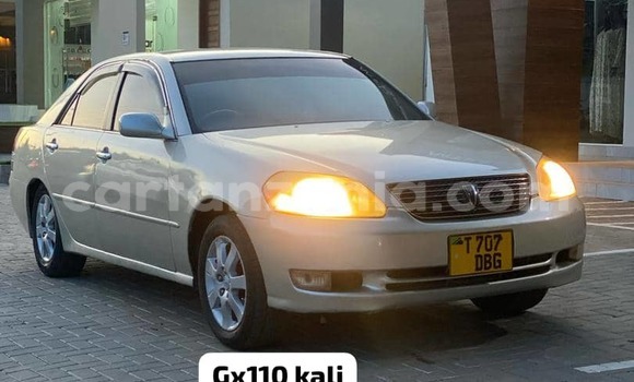 Nunua Ilio tumika Toyota Mark II Fedha Gari ndani ya Dar es Salaam nchini Dar es Salaam