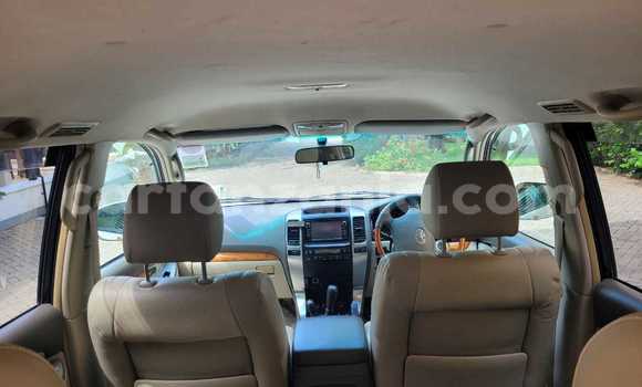 Buy Used Toyota Land Cruiser Prado White Car in Dar es Salaam in Dar es Salaam Buy Used Toyota Land Cruiser Prado White Car in Dar es Salaam in Dar es Salaam