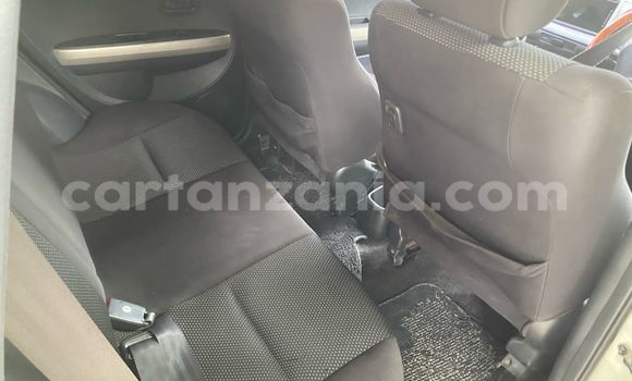 Nunua Ilio tumika Toyota IST Nyeupe Gari ndani ya Dar es Salaam nchini Dar es Salaam Nunua Ilio tumika Toyota IST Nyeupe Gari ndani ya Dar es Salaam nchini Dar es Salaam