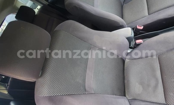 Nunua Ilio tumika Toyota IST Bluu Gari ndani ya Dar es Salaam nchini Dar es Salaam Nunua Ilio tumika Toyota IST Bluu Gari ndani ya Dar es Salaam nchini Dar es Salaam