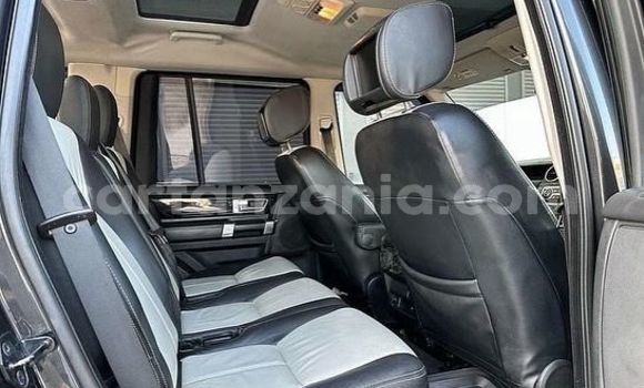 Nunua Ilio tumika Land Rover Discovery Sport Nyeusi Gari ndani ya Dar es Salaam nchini Dar es Salaam Nunua Ilio tumika Land Rover Discovery Sport Nyeusi Gari ndani ya Dar es Salaam nchini Dar es Salaam